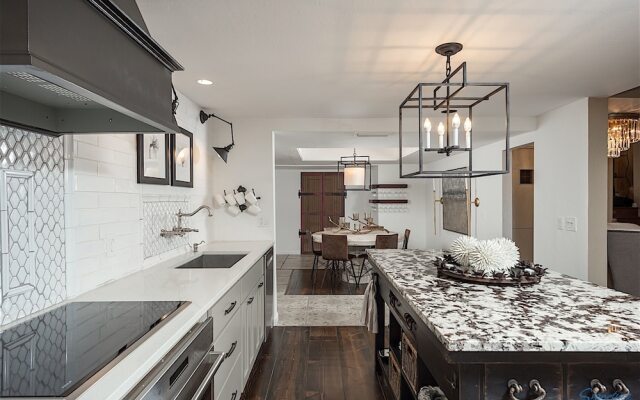 Camelback Mountain 2 BR by Casago