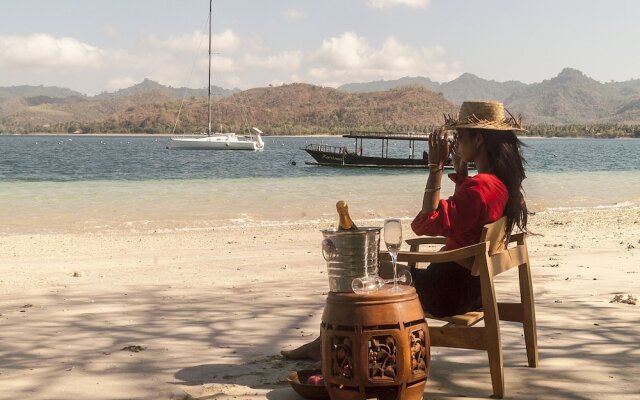 Villa Matahari Terbenam