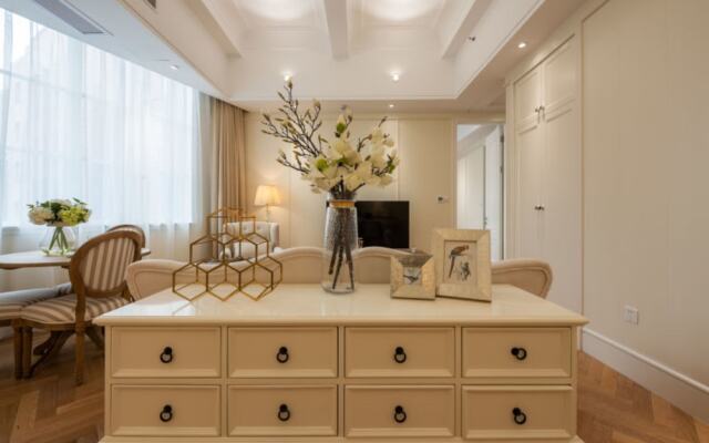 Hidden Residence- No.3 on the Bund