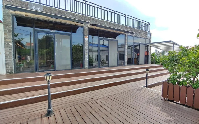 Jeju Halla and Tam Pension