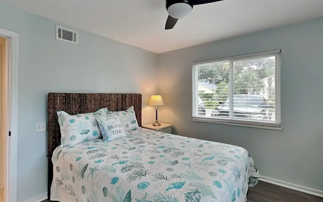 Beach House Lower