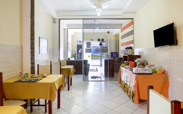 OYO Hotel LM
