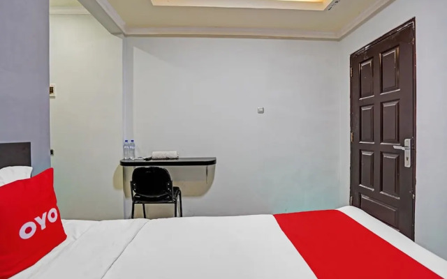 OYO 90801 Deanofaa Residence Syariah