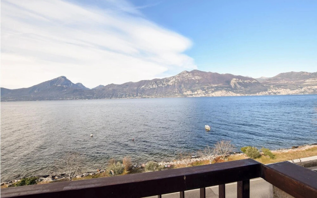Stunning Apartment in Castelletto di Brenz. With Wifi