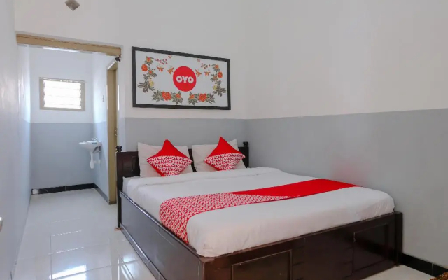 OYO 1028 Garuda Residence