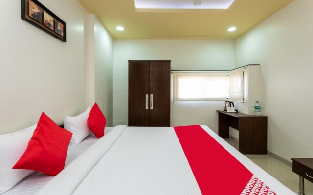 Silver Stay By OYO Rooms