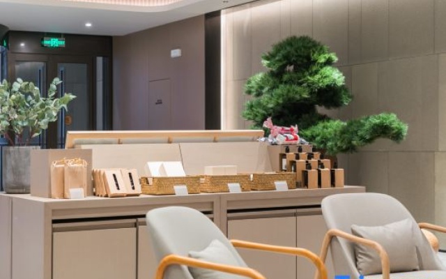 JI Hotel (Shanghai Fengxian Bailian Nanqiao Shopping Center Store) – Business – Shanghai