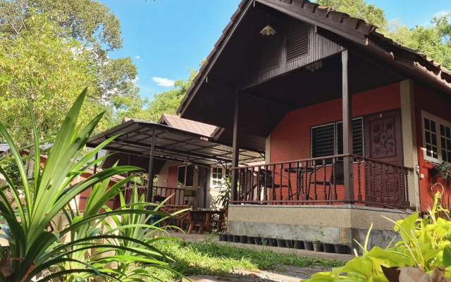 Chomklong Experience