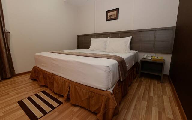 Min Nandar Garden Hotel