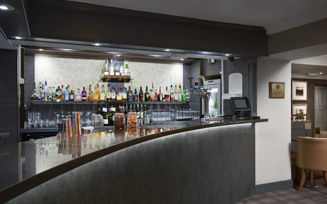 Avisford Park Hotel