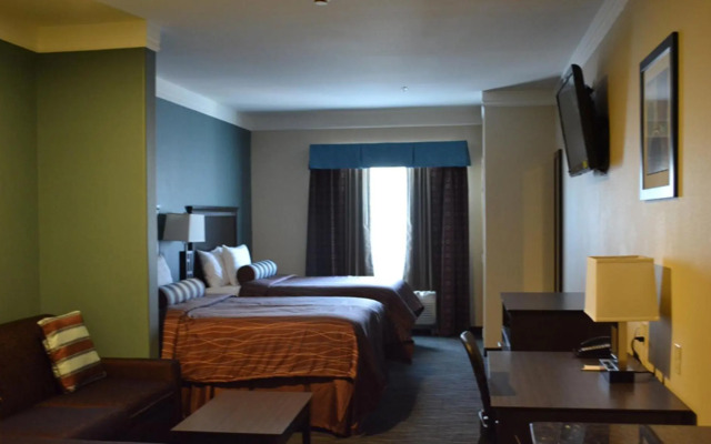 Red River Inn And Suites