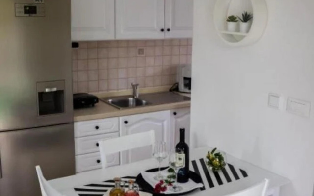 Kike - 60 Meters From the Beach - SA1