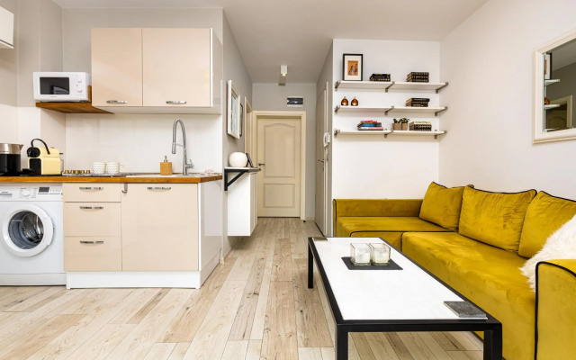 Luxury Central Apartment