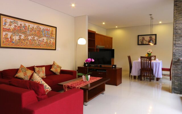 Royal Nyanyi Villa