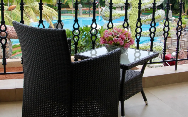 Silent Shores Resort & Spa