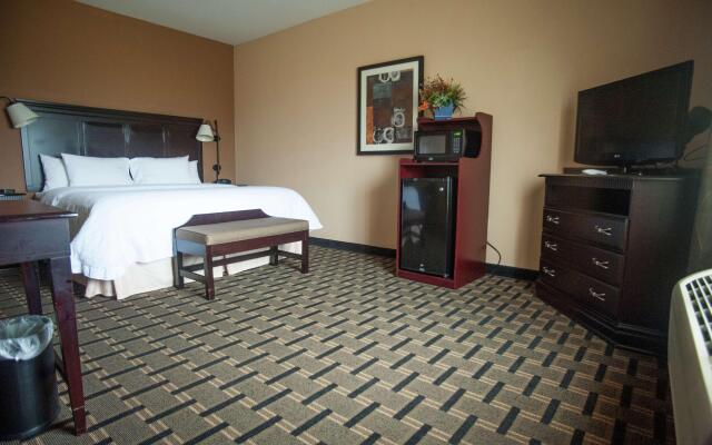 Hampton Inn & Suites Palestine