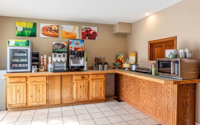 Quality Inn Lakefront