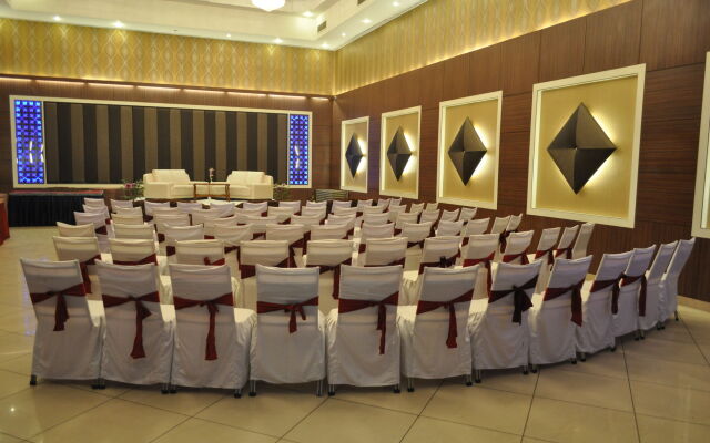 Starihotels Cantt Varanasi