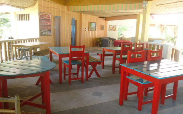 Melrose Beach Resort