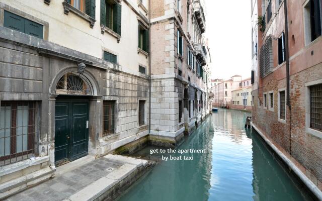 SAN MARCO CANAL VIEW#1 aircond, 4 pax, 120sqm Wifi