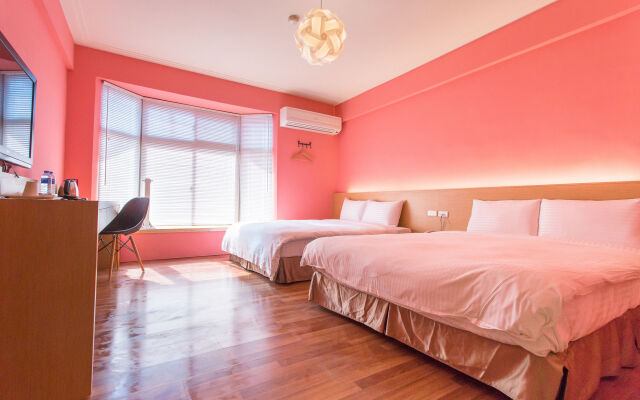 Young Motel