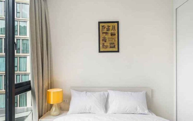 Favstay - The Base Uptown Phuket