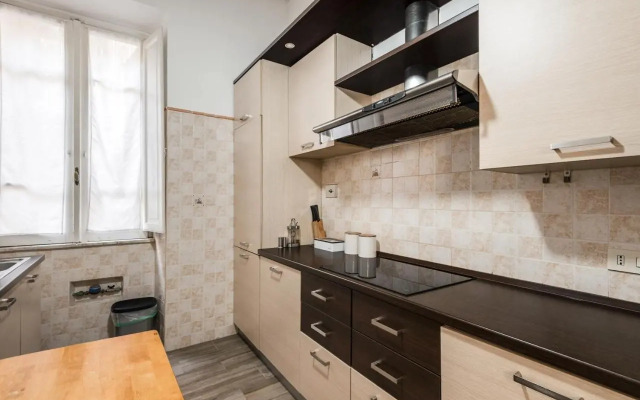 Iflat Mid-Century Modern Vatican Apartment