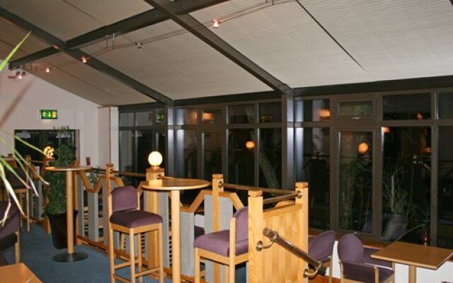 Plg At Passage House Club Hotel
