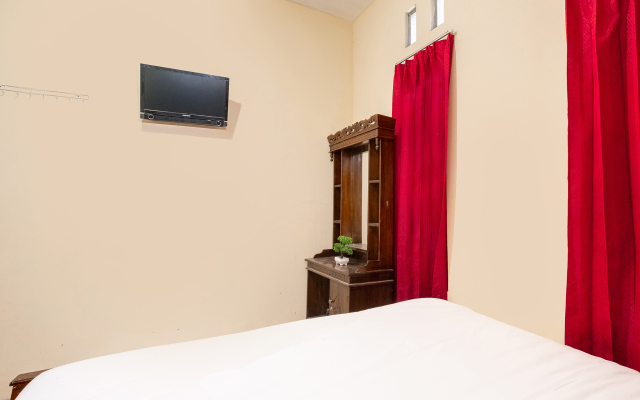 OYO 3076 Lilik Homestay Syariah