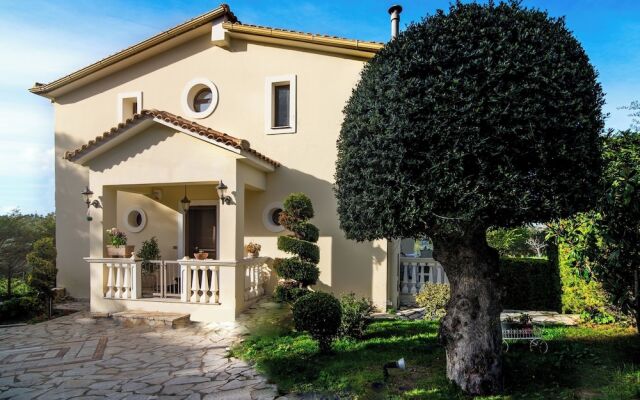 "villa Napolia - Luxury Villa With Amazing Sea View"