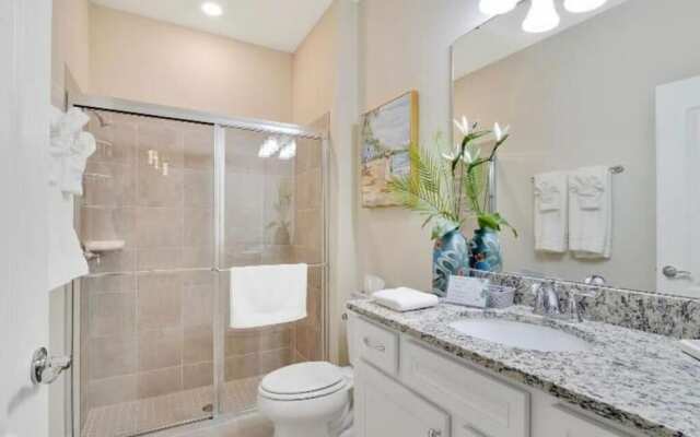 7495 OL - Solterra Resort