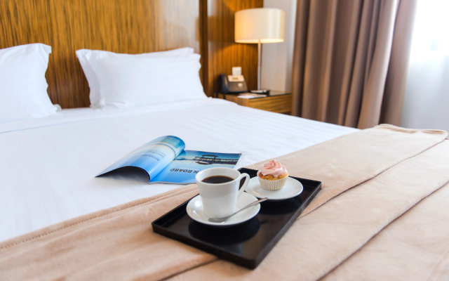 Palms Hotel