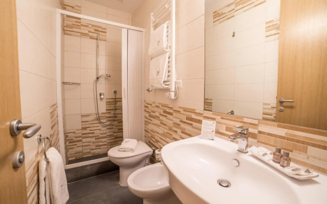 Hotel Airone