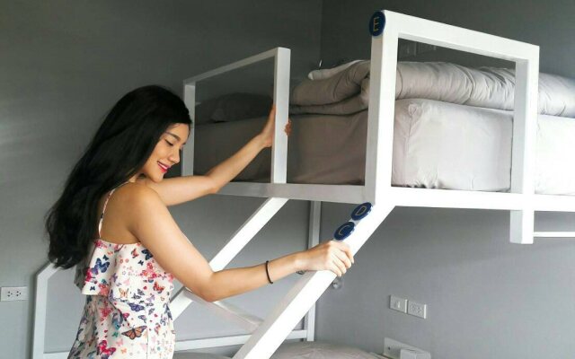 The Moon Hostel Hua Hin