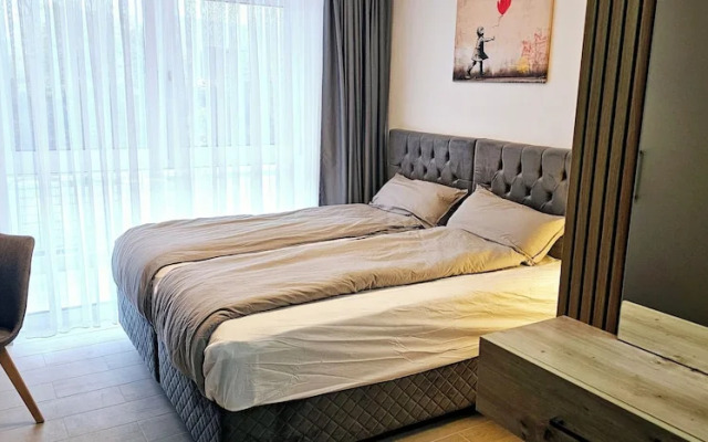 Hira Boarding Aparthotel