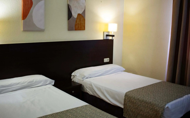 Hotel Tudanca Aranda II
