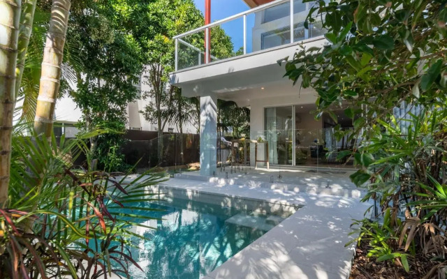 Malibu Beach House @ Corporate Boardies