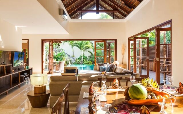 Cliffront Tropical Resort