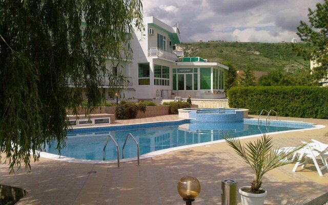 MARITIM Paradise Blue Hotel & Spa