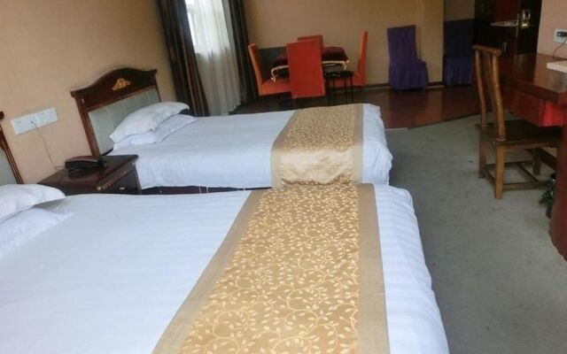 Lijing Longwan Bay Business Hotel