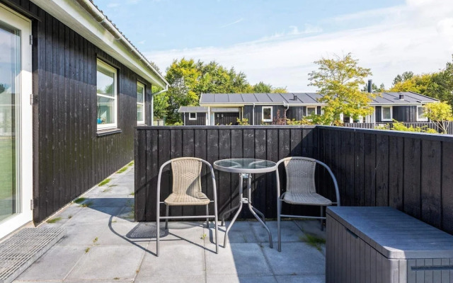 6 Person Holiday Home in Hjorring
