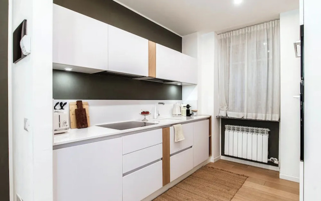 Rafael White Home