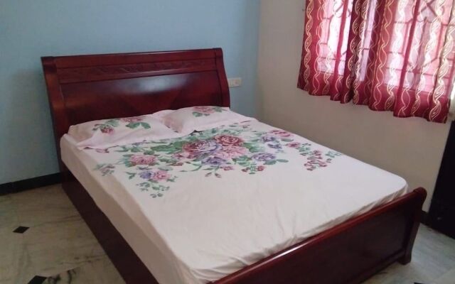 Maxiprime Hotels Panaiyur