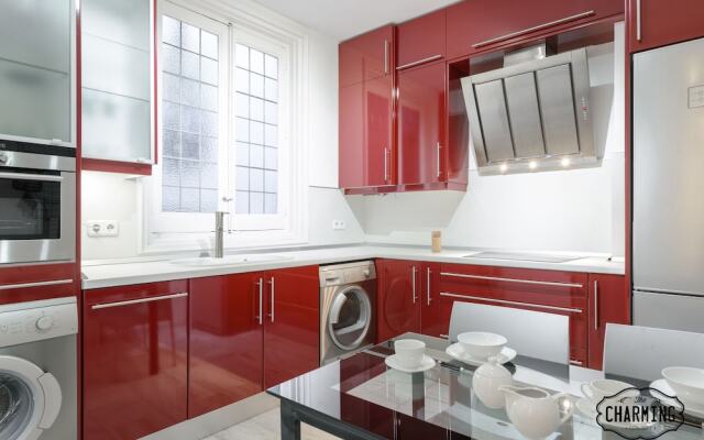 Charming Elegant Retiro Park