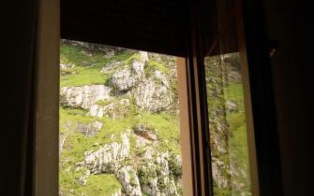 Hotel Garganta del Cares