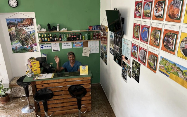 Green Door Boutique - Hostel