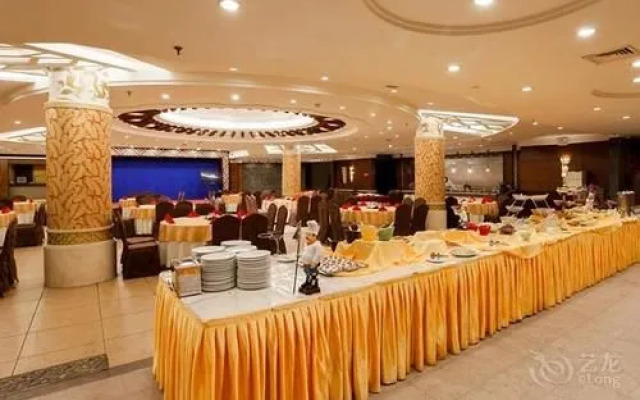 Changchun Celebrity Hotel
