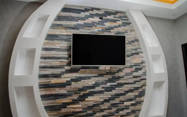 Georgina Gardens Hotel