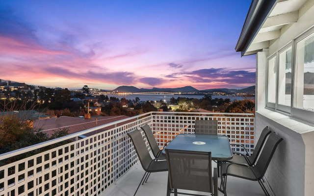 Long Beach House