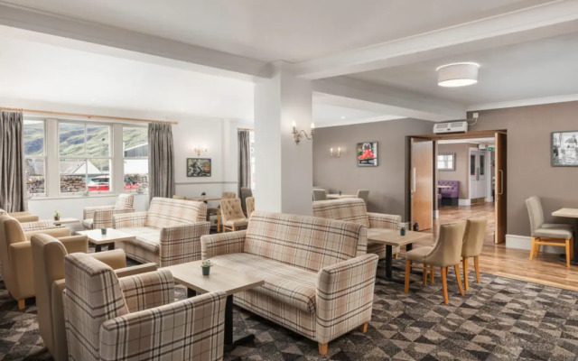 Caledonian Hotel
